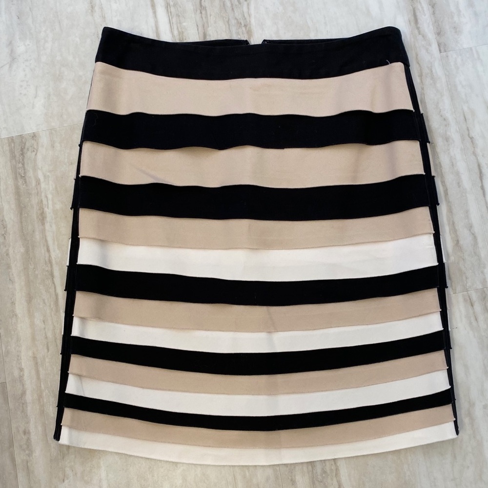 White House Black Market Striped Pencil Skirt Size 6